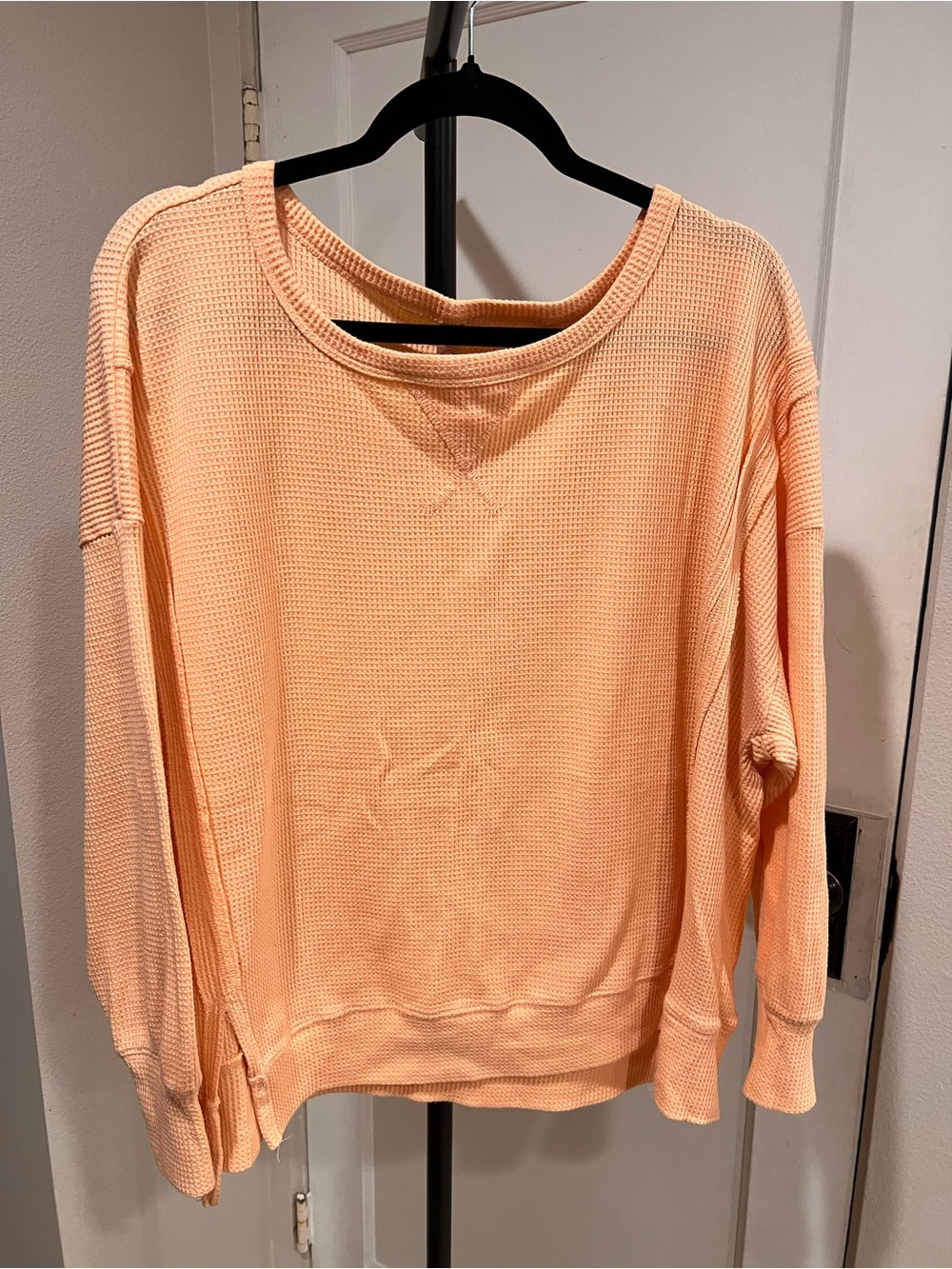 Women's Waffle Crew Neck Sweater in Light Peach